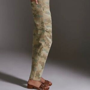Anthropologie Pilcro Camo Utility Pants Women’s 25 Slim Straight Olive Green